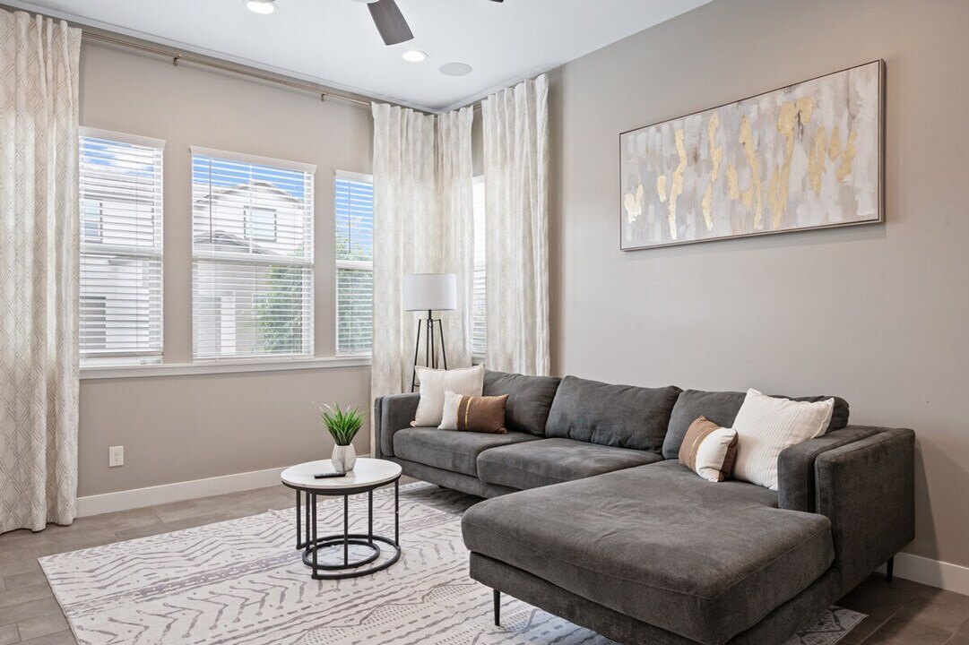 1950 E Queen Creek Rd, Unit SI ID1244331P in Chandler, AZ - Building Photo