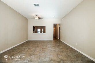 13238 Crest Lake Dr in Hudson, FL - Building Photo - Building Photo