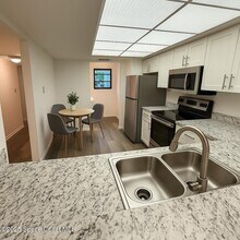 200 S Sykes Creek Pkwy in Merritt Island, FL - Building Photo - Building Photo