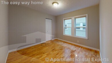 5 Edgar Ter in Somerville, MA - Foto de edificio - Building Photo