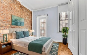 345 E 5th St, Unit 1 in New York, NY - Foto de edificio - Building Photo