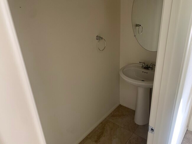 property at 1230 Hopespring Loop Ave