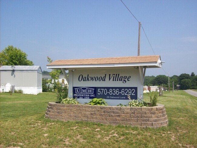 Oakwood Lake Village in Tunkhannock, PA - Building Photo - Other