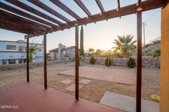 7321 Mission Viejo Dr in El Paso, TX - Building Photo - Building Photo