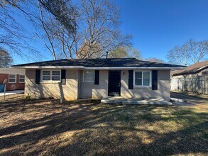 1808 Stone Rd in Midfield, AL - Building Photo - Building Photo