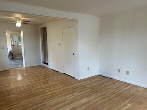 238 W Queen St in Annville, PA - Building Photo - Building Photo