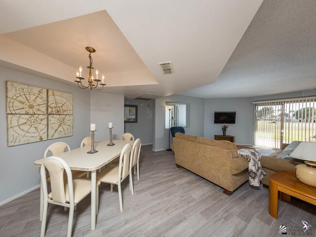 10642 S Camino Del Sol in Yuma, AZ - Building Photo - Building Photo
