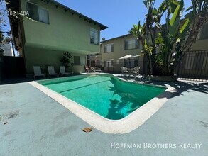 1350 Laurel Ave in West Hollywood, CA - Building Photo - Building Photo