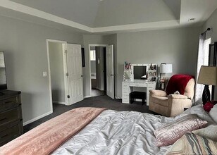 364 Heathrow Dr in Spring Lake, NC - Building Photo - Building Photo