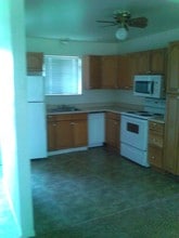 1285 Plumas St in Yuba City, CA - Building Photo - Building Photo