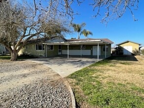 29551 Merced Ave in Shafter, CA - Building Photo - Building Photo
