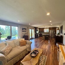 5833 E Yellowstone Trail in Coeur d'Alene, ID - Building Photo - Building Photo