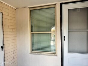 6209 Airport Rd in El Paso, TX - Building Photo - Building Photo