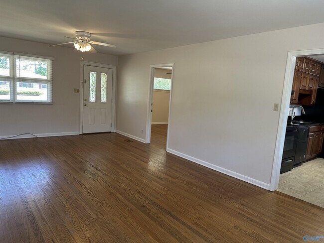 213 Wingate Ave SW in Huntsville, AL - Building Photo - Building Photo