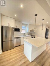 27 Snider Ave in Toronto, ON - Building Photo - Building Photo