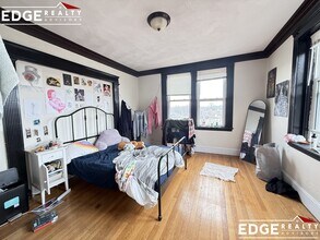 1711 Commonwealth Ave in Boston, MA - Building Photo - Building Photo