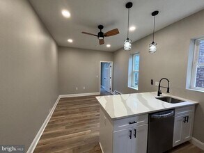 2647 N 8th St in Philadelphia, PA - Building Photo - Building Photo