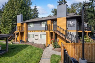 Serenity at Juanita in Bothell, WA - Building Photo - Building Photo