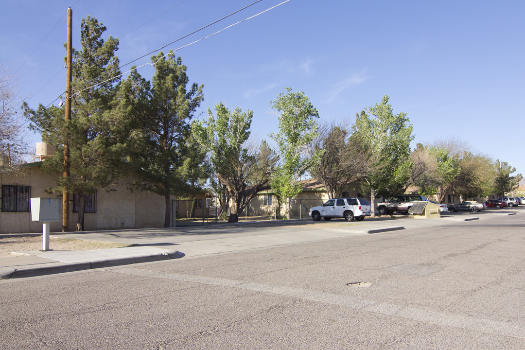 Fairview Apartments in El Paso, TX - Building Photo