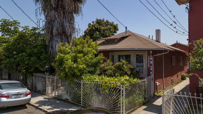 1806 S Berendo St in Los Angeles, CA - Building Photo - Building Photo