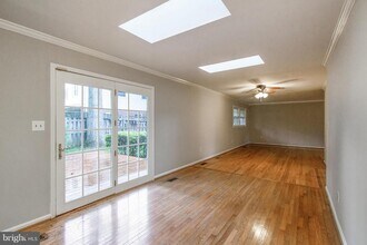 2012 Friendship Ln in Falls Church, VA - Building Photo - Building Photo