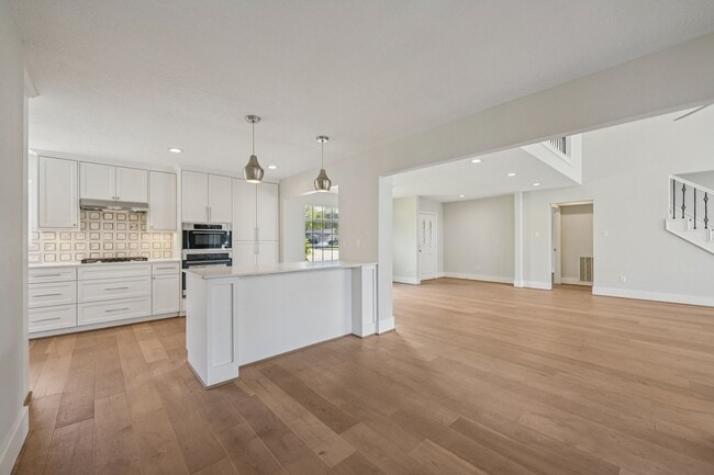 1706 Cedar Creek Ct in Houston, TX - Building Photo - Building Photo