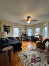 121 Liberty Rd, Unit 3 in Somerville, MA - Building Photo - Building Photo