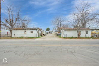 210 Beardsley Ave in Bakersfield, CA - Building Photo - Building Photo