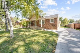 3162 Curry Ave in Windsor, ON - Building Photo - Building Photo