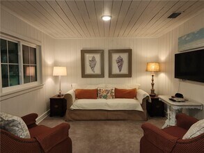 6523 Village Point Dr in Daphne, AL - Foto de edificio - Building Photo