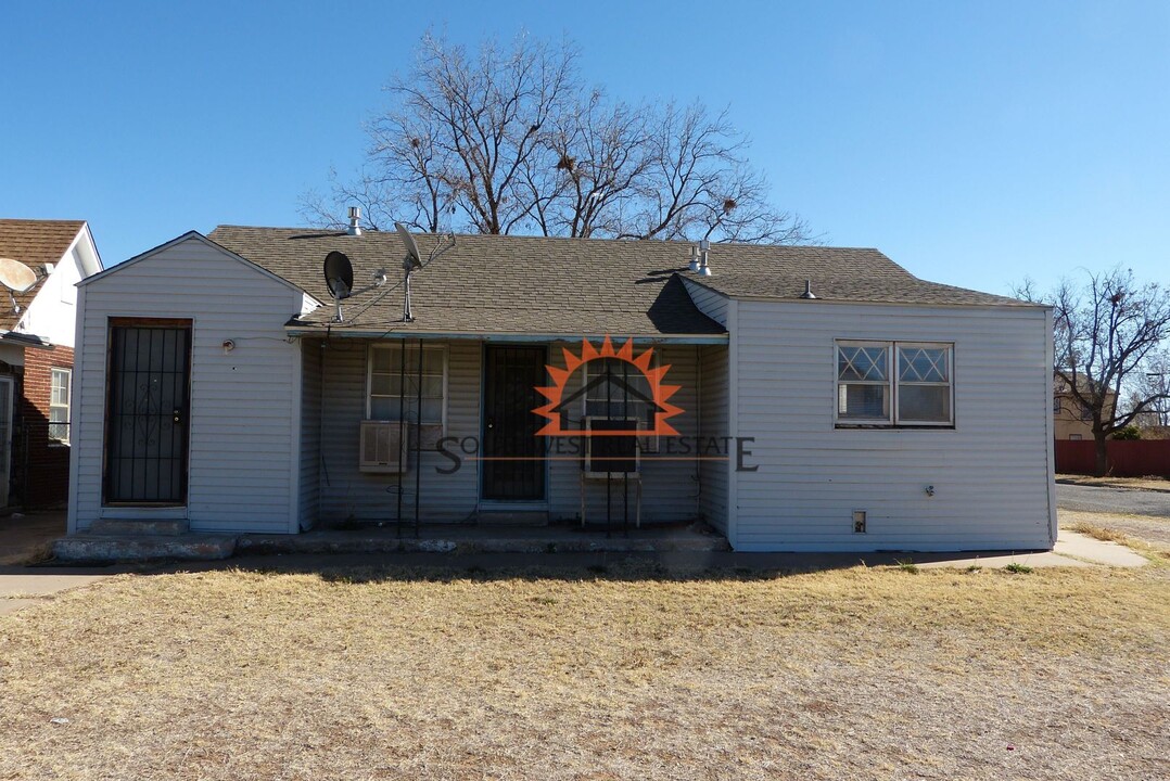 901 Sheldon St in Clovis, NM - Building Photo