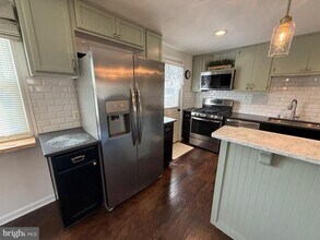 5079 Macnamara Dr in Fredericksburg, VA - Building Photo - Building Photo