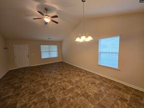 374 Eagle Feather Loop in Columbia, SC - Building Photo - Building Photo