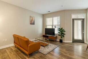 530 Massachusetts Ave in Indianapolis, IN - Building Photo