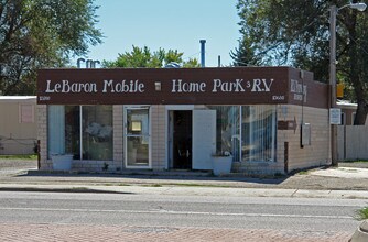 LeBaron Mobile Home Park in Aurora, CO - Foto de edificio - Building Photo
