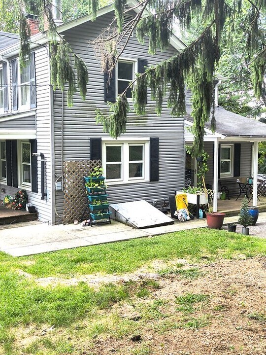 2630 Westchester Ave in Ellicott City, MD - Building Photo