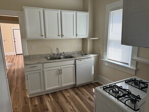 27 Maple St in Charleston, SC - Building Photo - Building Photo