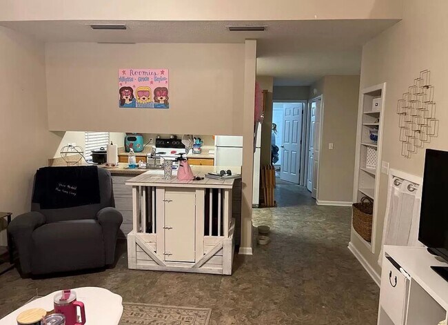 608 Elm St in Troy, AL - Building Photo - Building Photo