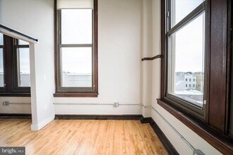 1300 S 19th St in Philadelphia, PA - Building Photo - Building Photo