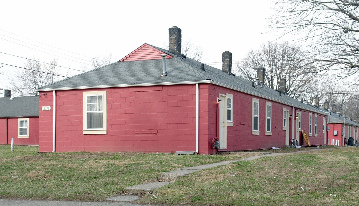 2004-2024 E 25th St in Indianapolis, IN - Building Photo