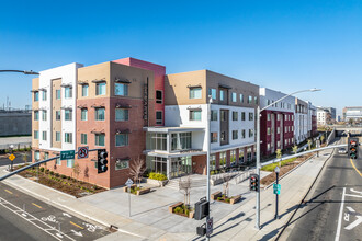 Wong Center Senior Apartments in Sacramento, CA - Building Photo - Primary Photo