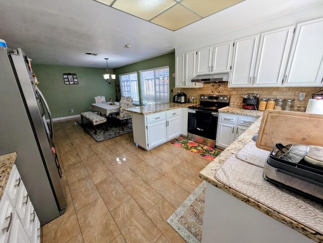 property at 416 Rumsey Ct