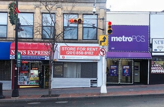 209-219 Broad St in Elizabeth, NJ - Building Photo - Building Photo