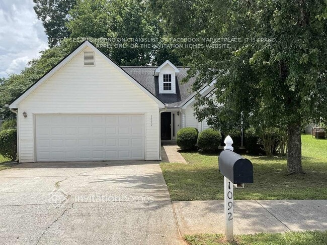 property at 1092 Meadow Glen Cir