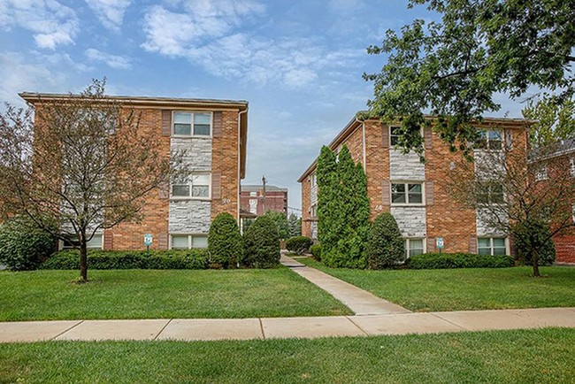 20 N Garfield St-Unit -2 in Lombard, IL - Building Photo - Building Photo