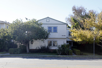 4477-4479 Hazeltine Ave in Sherman Oaks, CA - Building Photo - Primary Photo