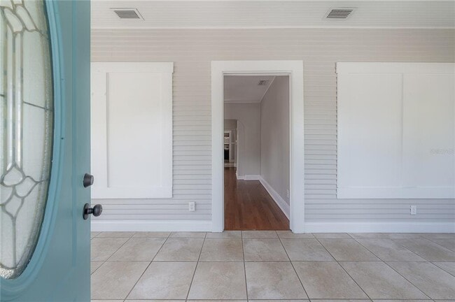 302 W Hilda St in Tampa, FL - Building Photo - Building Photo