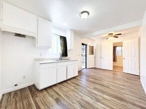 950 Clela Ave in East Los Angeles, CA - Building Photo - Building Photo