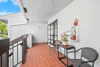 5054 Golfview Ct in Delray Beach, FL - Building Photo - Building Photo