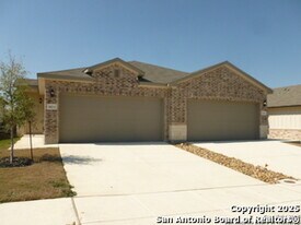 5423 Devils Gate in Converse, TX - Building Photo